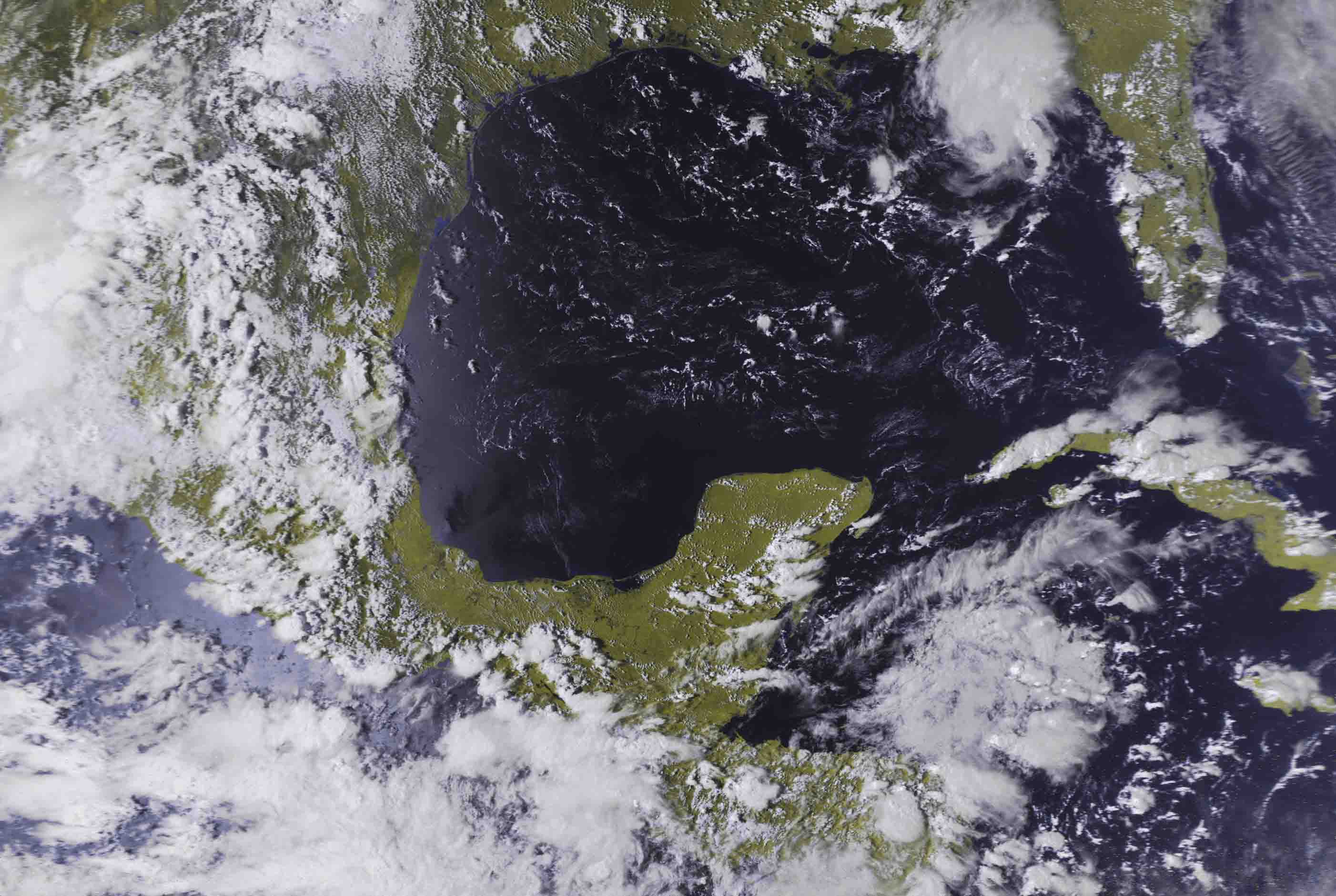 NOAA 18 HRPT Gulf.jpg